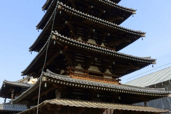 Pagoda Horyu-ji